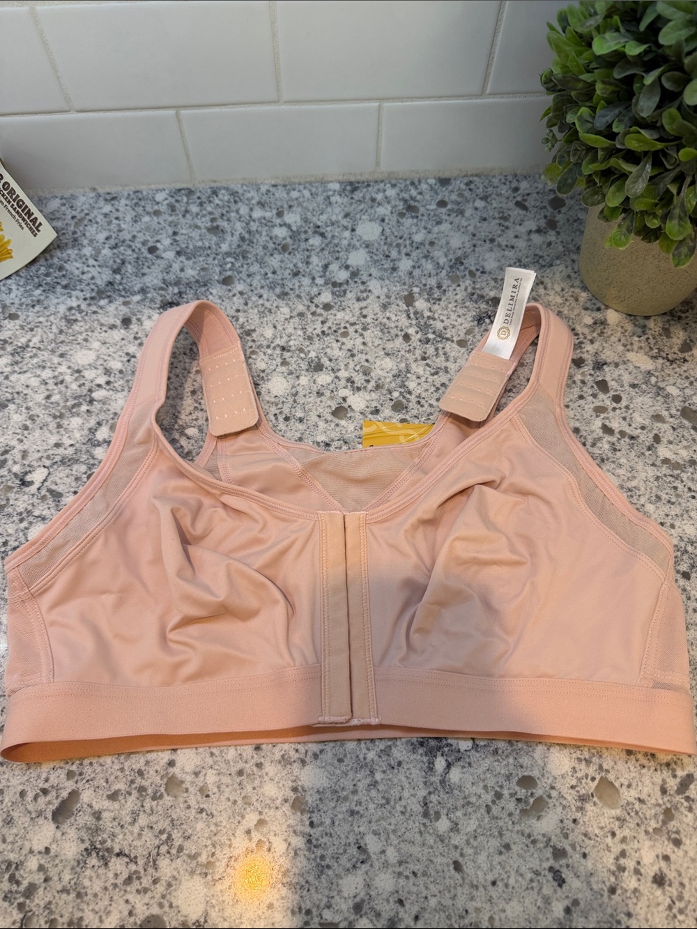 Delimira Firm Support Bra Full Coverage Cup front closure New size 40C blush
